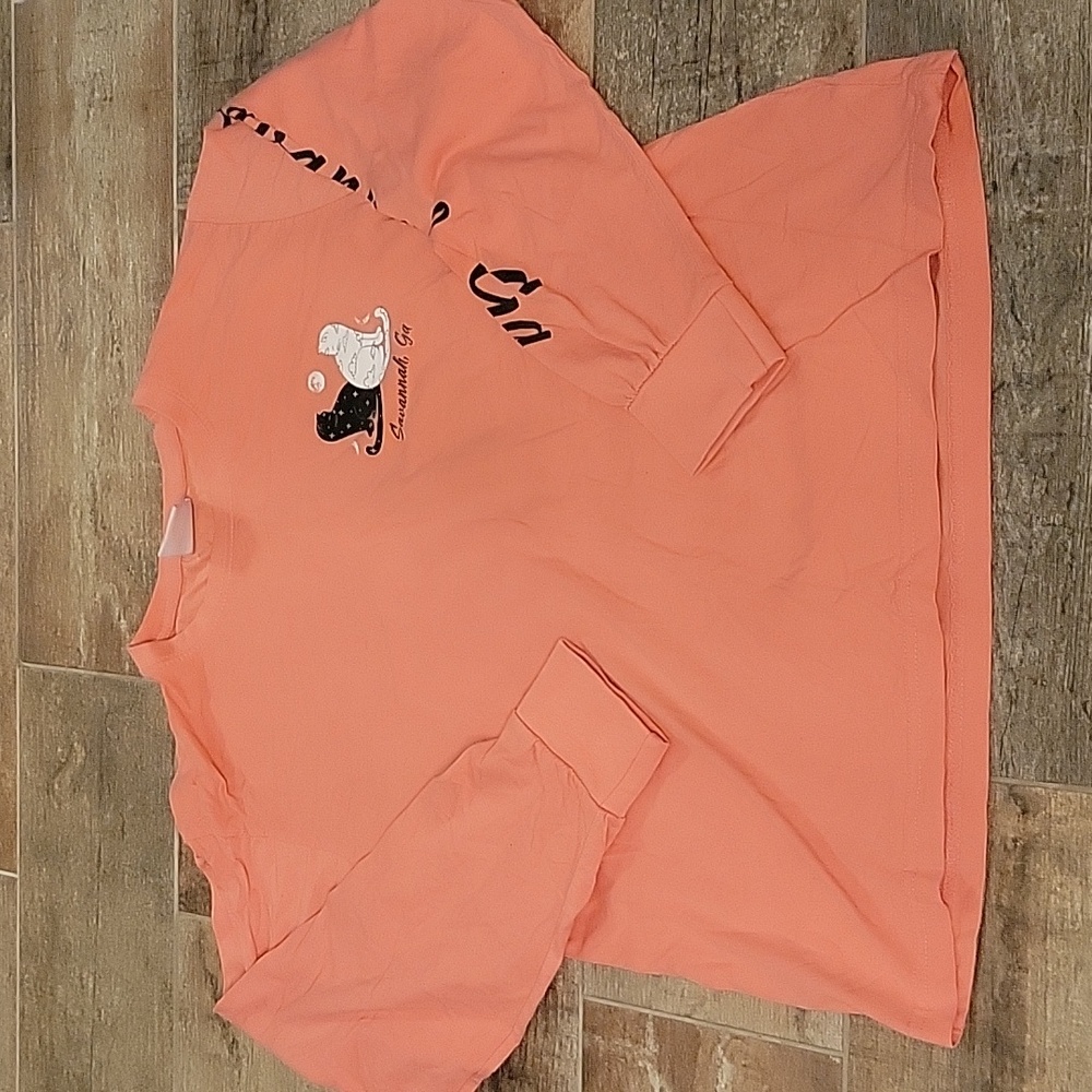 Womens Small Pink Long Sleeve Savannah GA Shirt with a White and Black Cat EUC